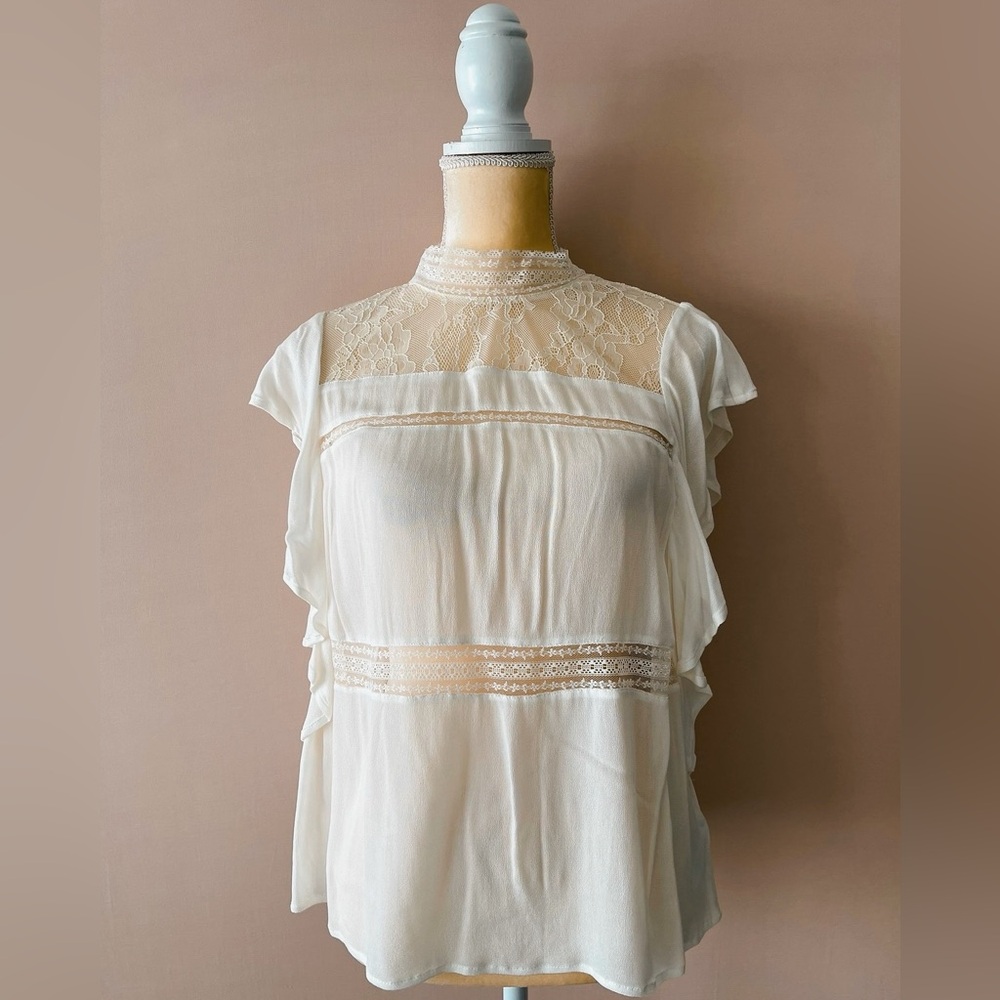 Expresss white lace blouse size M NWOT